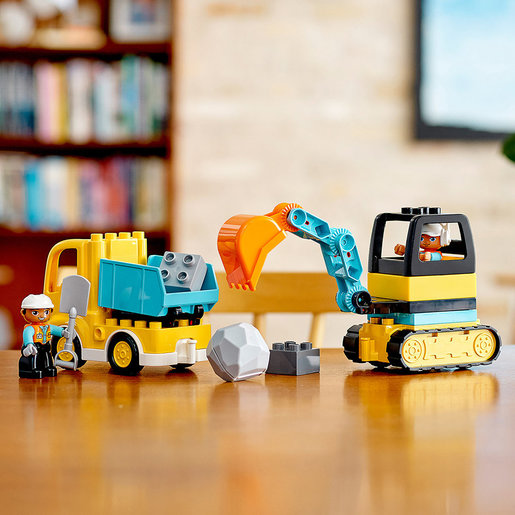 truck and tracked excavator duplo