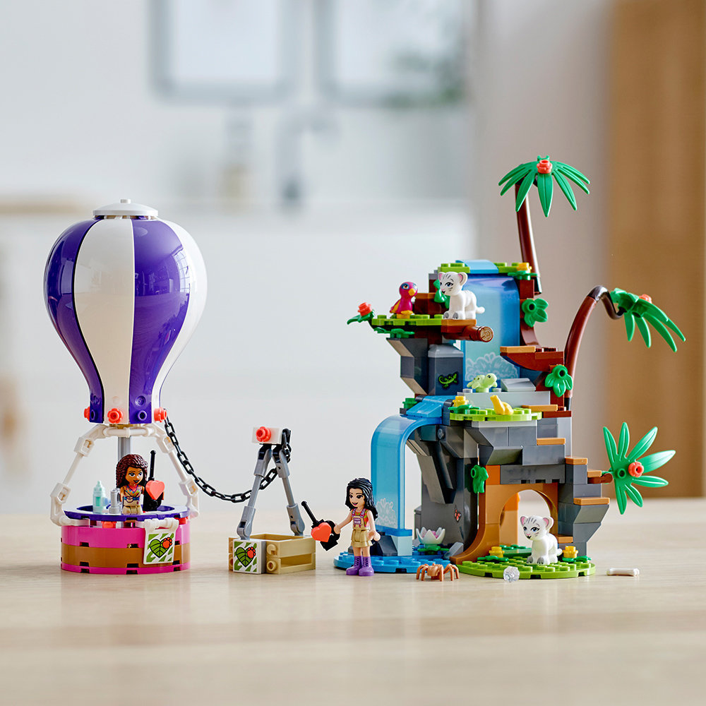 lego friends balloon