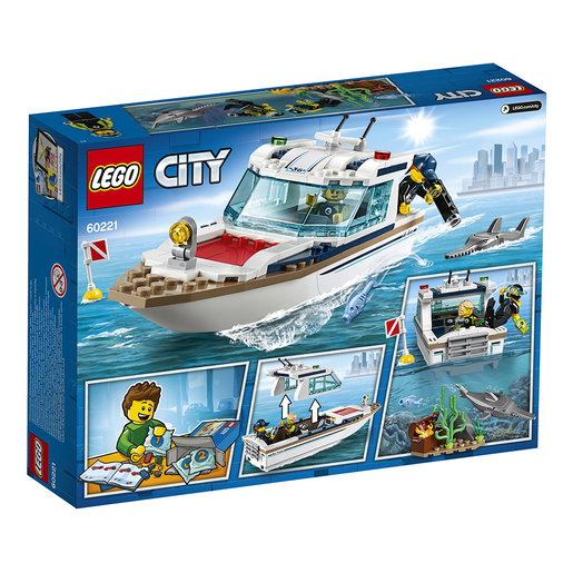 lego diving yacht