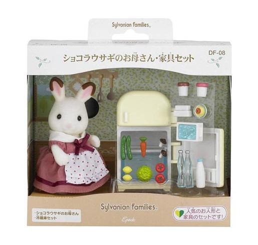 sylvanian families sewing with mother