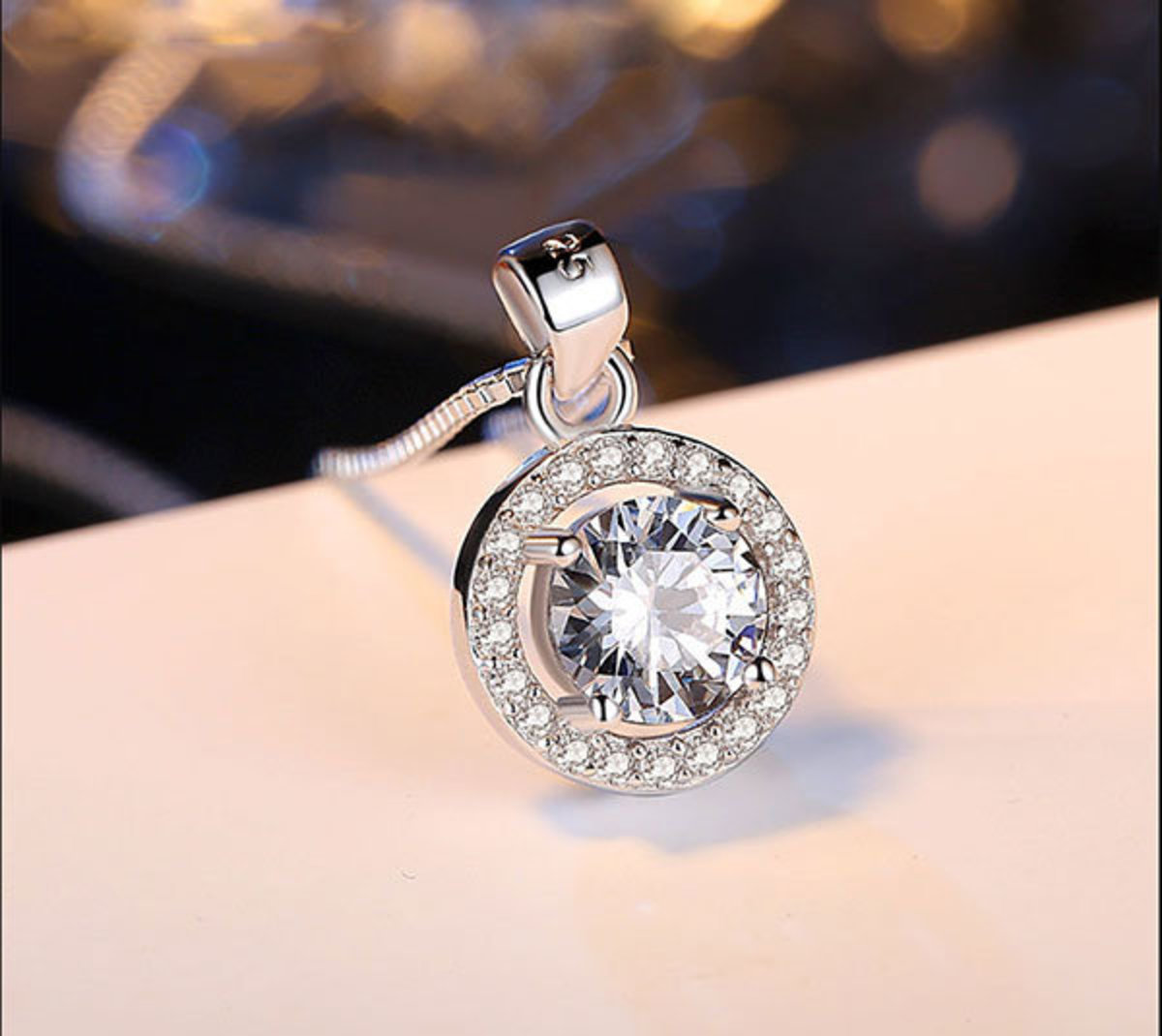 Zircon micro-paved round diamond necklace J0251