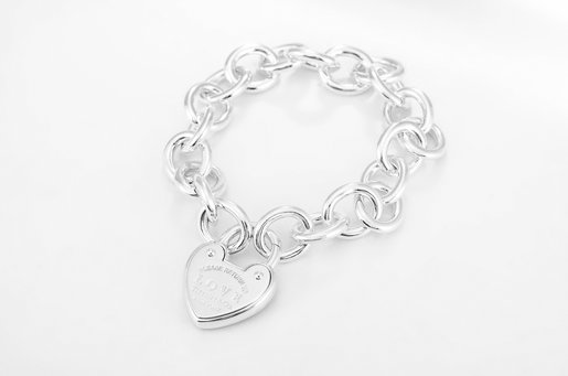 tiffany heart shaped bracelet