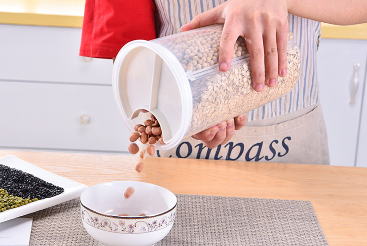 (Big/Random Colour) Multi-compartments Transparent Plastic Cylinder Container for Pasta, Cereal, Grains, Beans etc