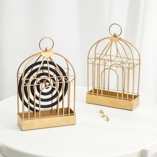 stores that sell bird cages