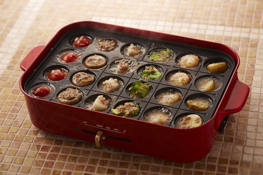 BRUNO | Compact Hot Plate 1200W - Red | Color : Red