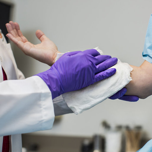 kimberly clark nitrile exam gloves