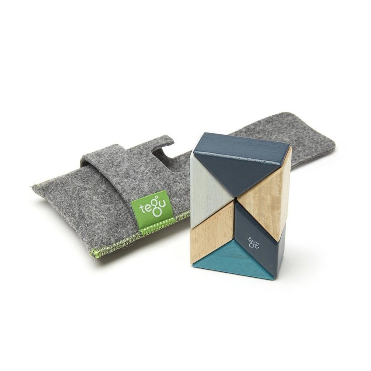 ON-THE-GO Magnetic Wooden Blocks Prism - Blue