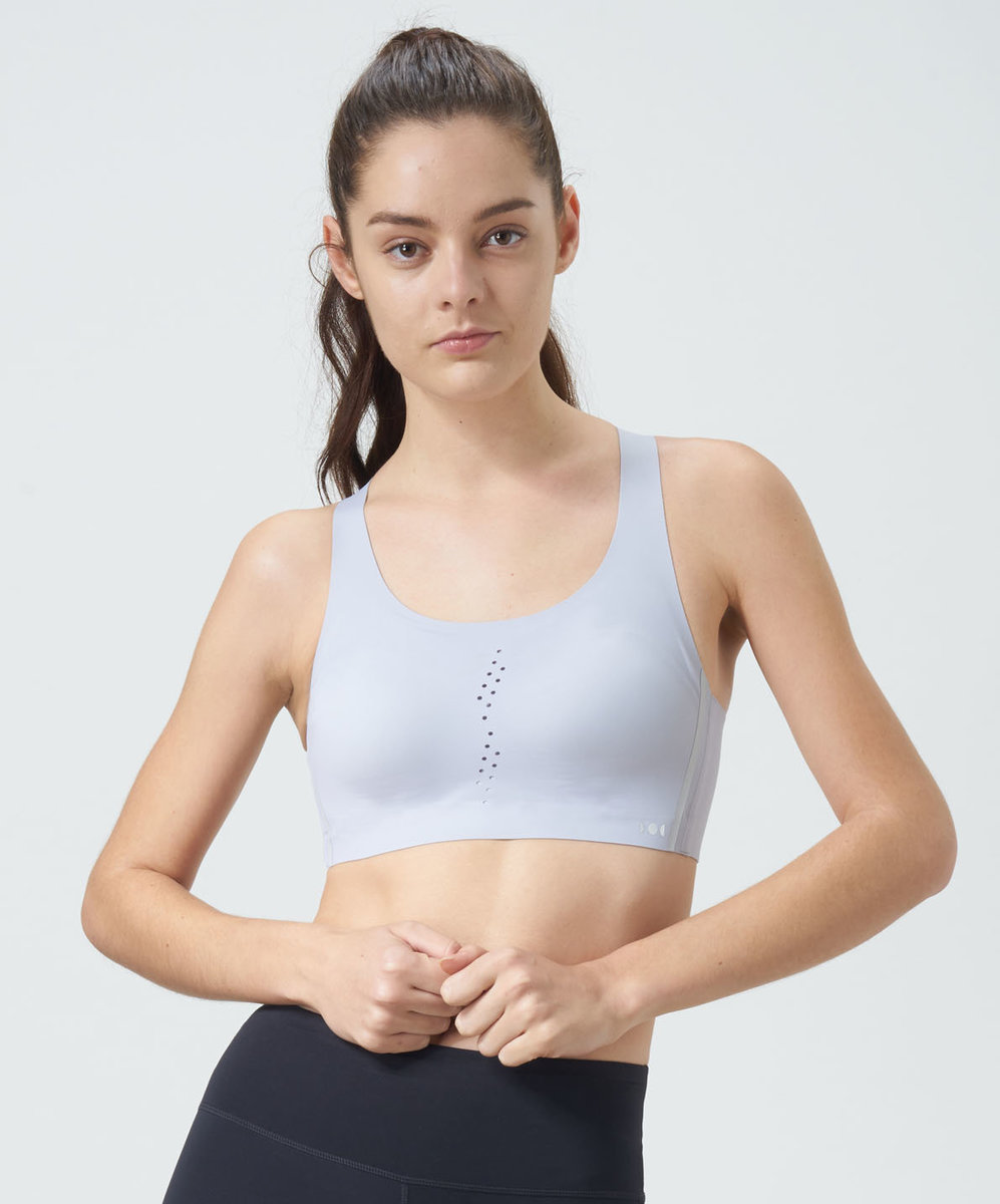 delta burke sports bra