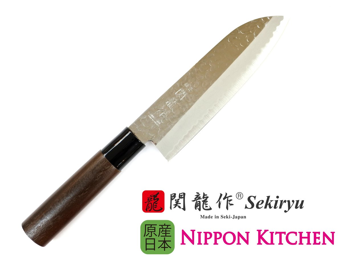 SRH 日本不鏽鋼家用刀鎚目系列 Santoku 三德多用途廚刀 (啡色白楊木手柄) - 鋒刃165mm《NIPPON KITCHEN》(平行進口)