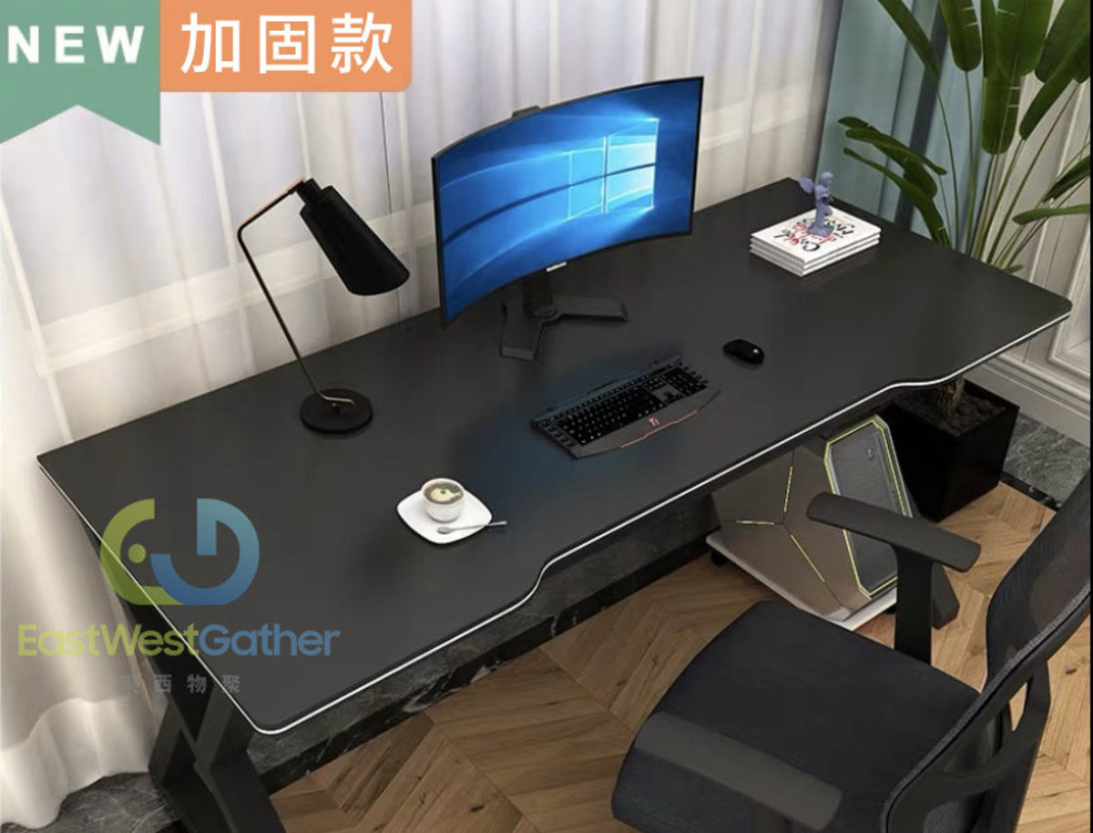 Include installation and delivery  E-sport esport Table Length 160 width 60 height 75 black legs black panel