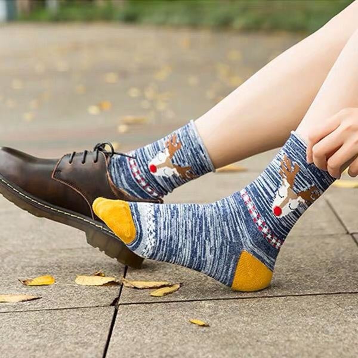 【Blue】Korean style cute elk pattern middle tube women's socks Size 35-38