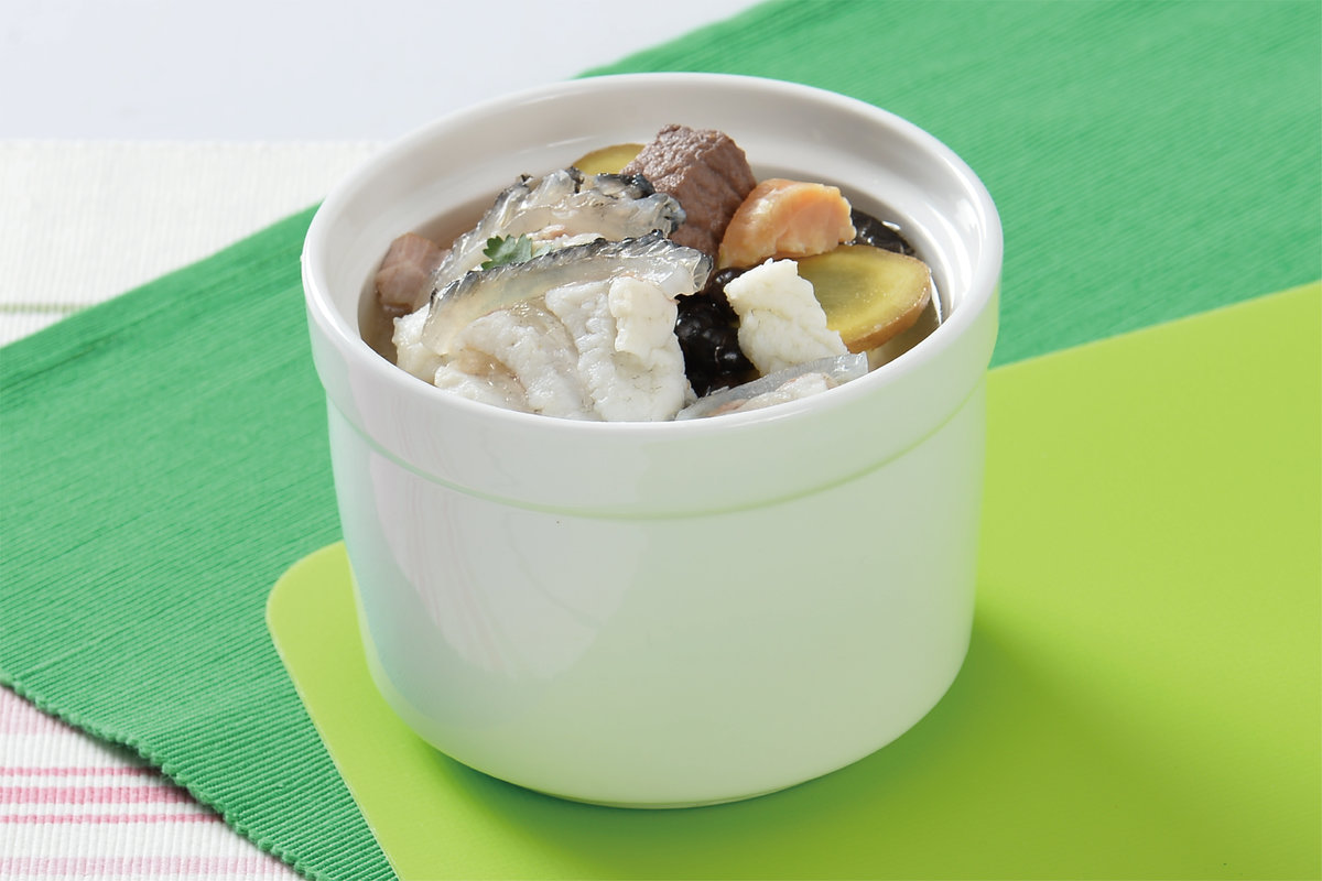 地老鼠烏豆龍躉燉湯 (急凍)