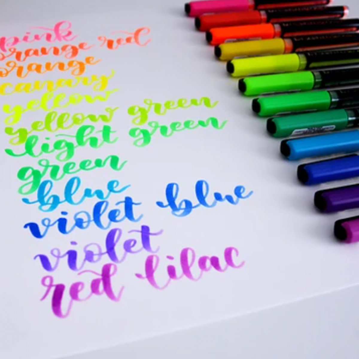 Brushmarker PRO 12pcs Basic Colors set - Shop karin-markers-hk