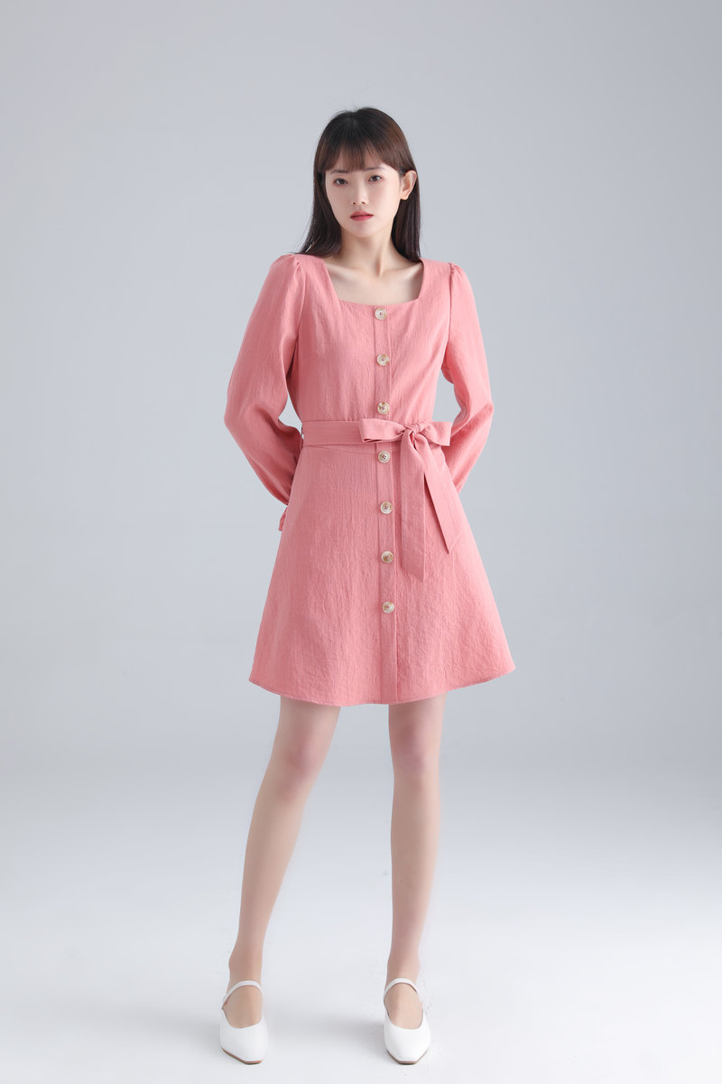 LOUNGE PINK | Square collar dress 