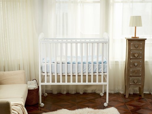 baby safe spray paint for cots